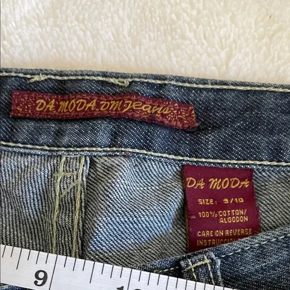 Distressed Blue Jeans - Picture 9 of 11